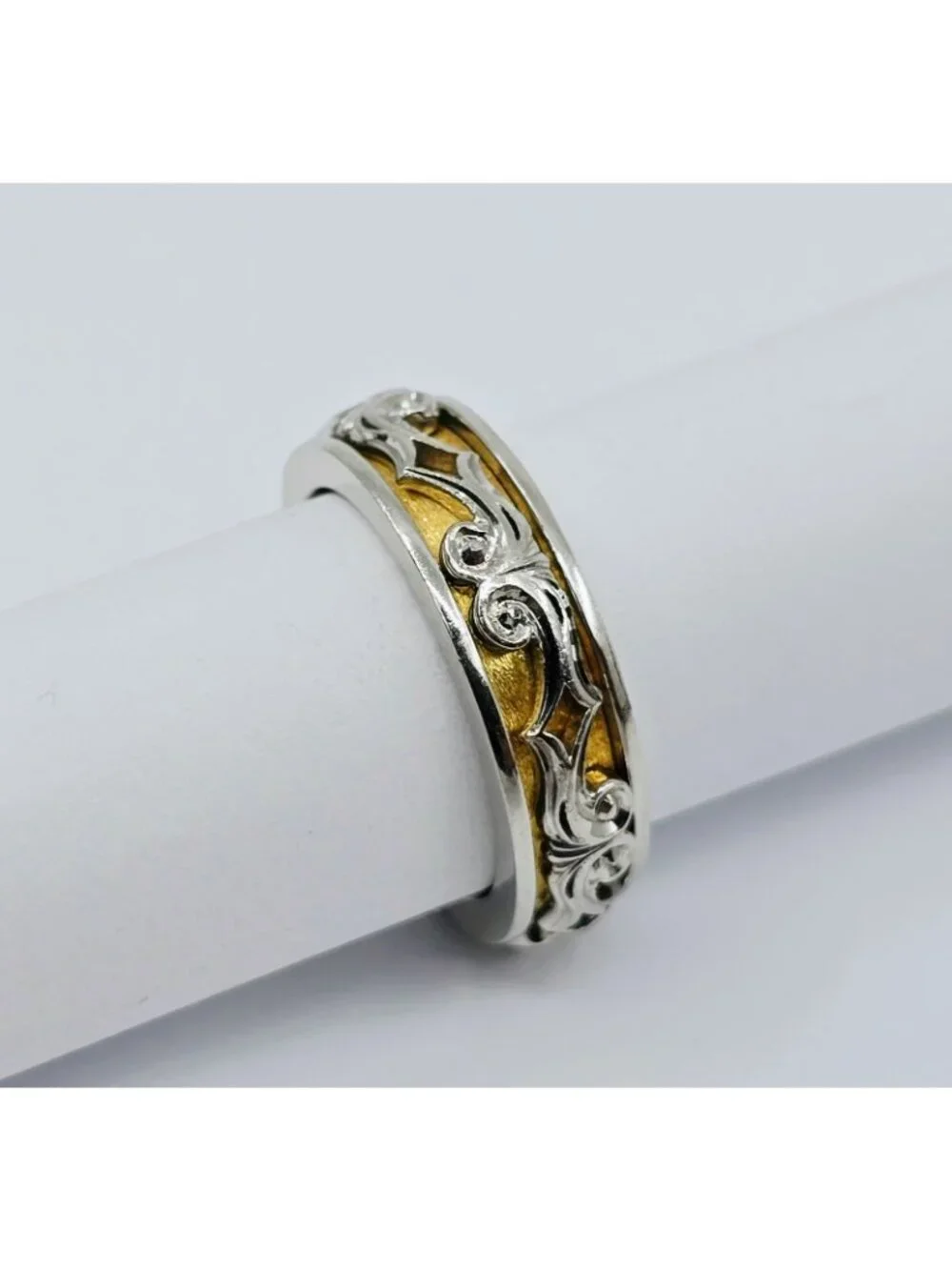 22K Two Tone Multi Color Gold Designer Layered Wedding Band Ring - Size 8.25